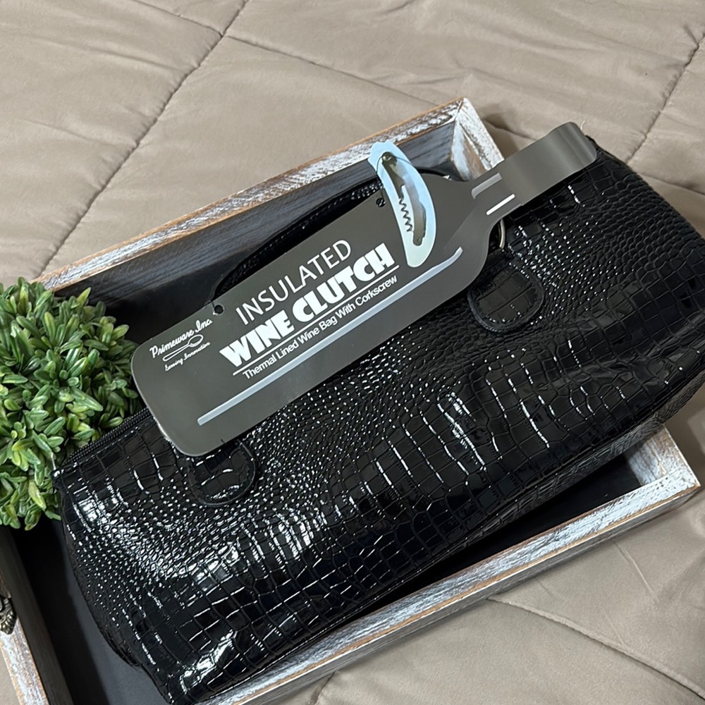 Insulated Black Clutch by